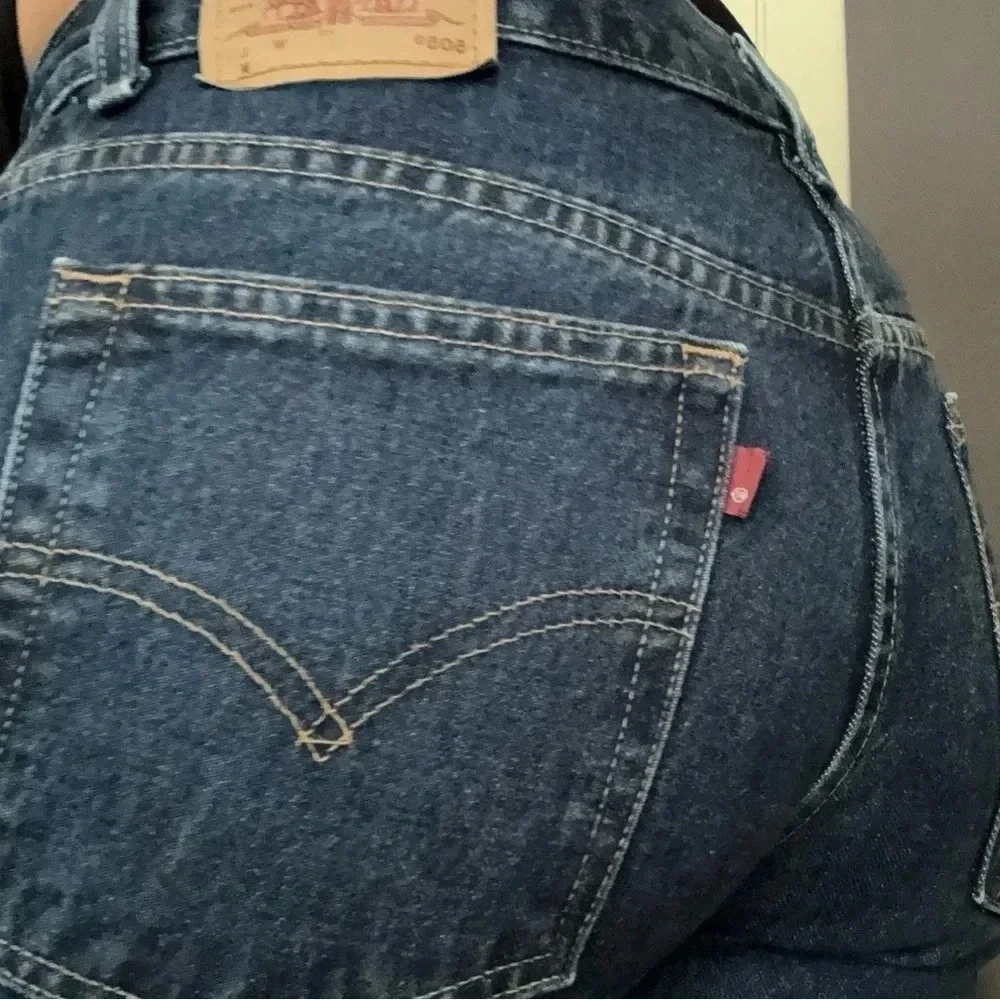 Levi’s Vintage 505 Lower Rise Straight Leg Blank Red Tab Jeans Women’s s…